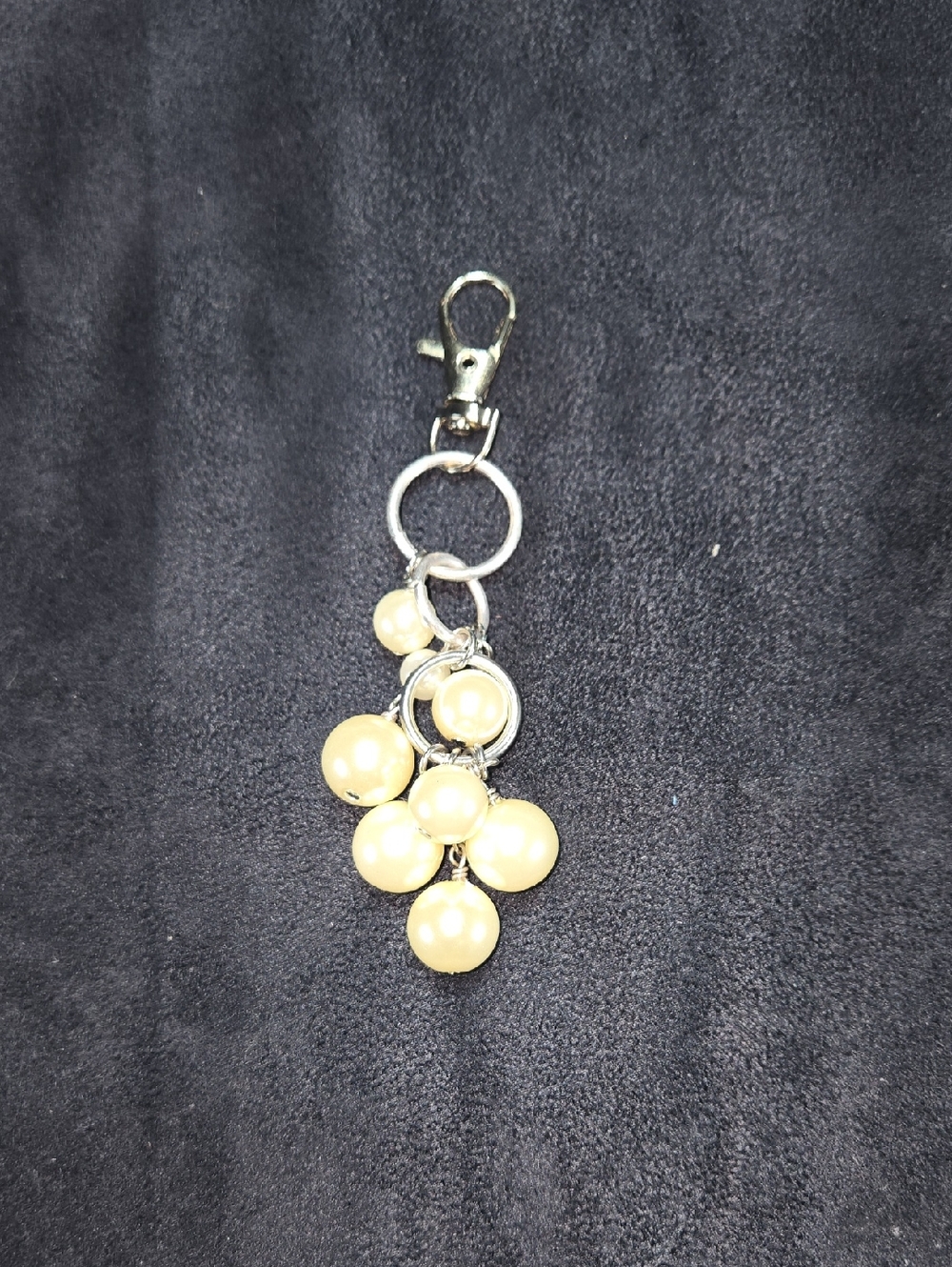 Pearl Cluster Keychain Charm - Cream & Silver